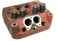 GLAVA MOTORJA kpl (2cil) URSUS 330-335