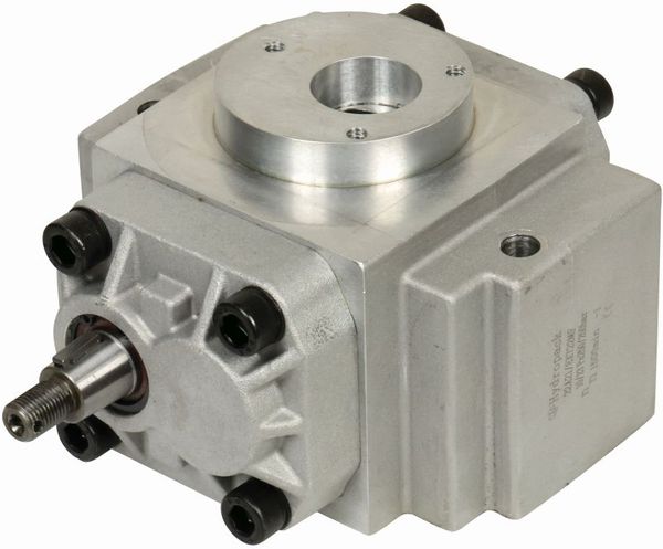 ČRPALKA HIDRAVLIKE STEYR serije 9100.15 9155A ČRPALKA HIDRAVLIKE STEYR serije 9100.15 9155A