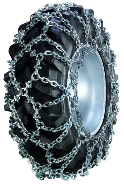 VERIGA TRAKTORSKA par TIP FIX SUPER 380 ustreza za sledeče dimenzije plaščev: 540/65-28; 480/70-30; debelina členov 8mm; VERIGA TRAKTORSKA par TIP FIX SUPER 380 ustreza za sledeče dimenzije plaščev: 540/65-28; 480/70-30; debelina členov 8mm;
