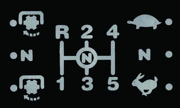 NALEPKA SHEMA "KARDAN, Prestave(R,2,4,1,3,5) Reduktor (ŽELVA, N, ZAJEC)" ZETOR NALEPKA SHEMA "KARDAN, Prestave(R,2,4,1,3,5) Reduktor (ŽELVA, N, ZAJEC)" ZETOR