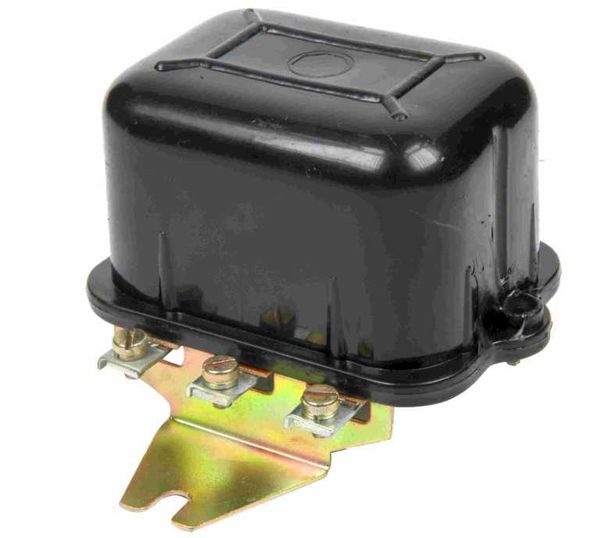 REGLER NAPETOSTI DINAME ST ZETOR